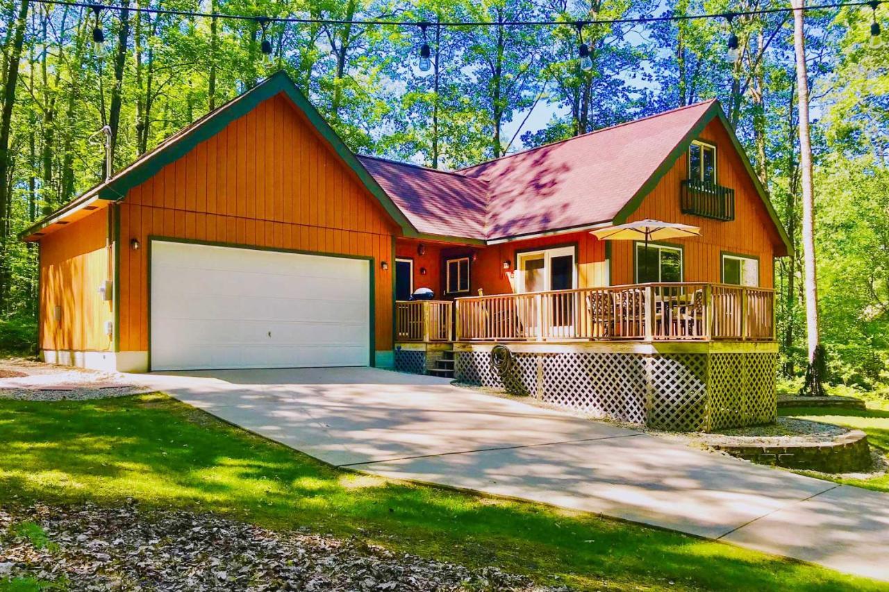 Roscommon Higgins Lake Retreat - Hike, Swim, Relax! מראה חיצוני תמונה